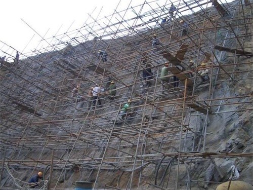 疏勒公路桩基检测